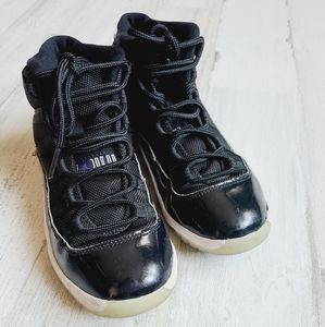 Youth sz 1 basketball Jordan's